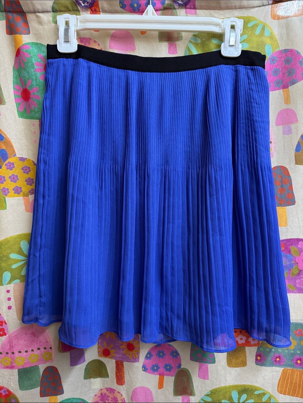 Forever 21 Electric Blue Pleated Chiffon Skater Skirt. Medium